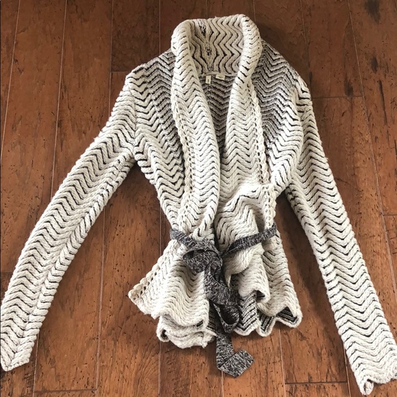 Anthropologie Sweaters - ANTHROPOLOGIE KNIT SWEATER